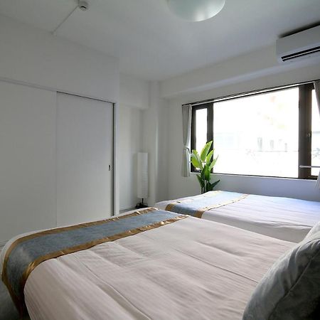 Eg31 Elizabeth Garden Apartment Осака Екстериор снимка